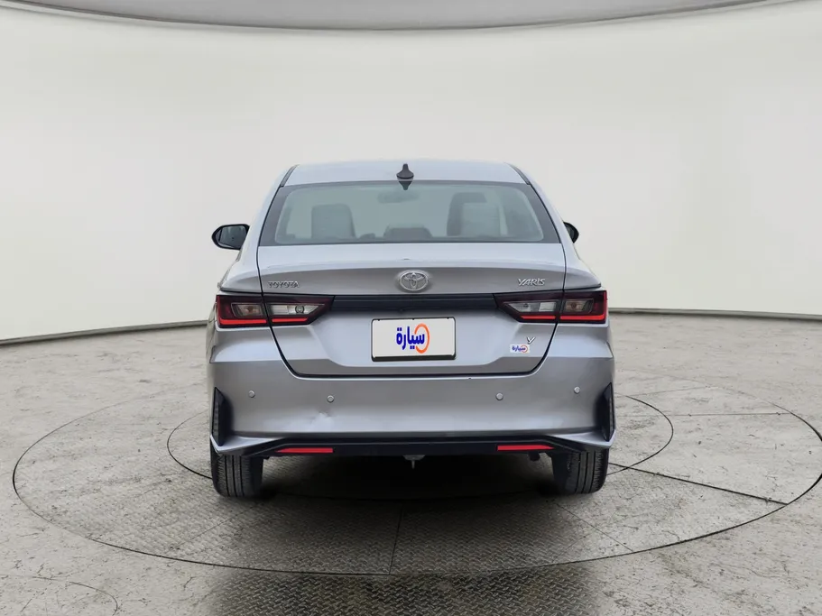 تويوتا يارس Y 2023 