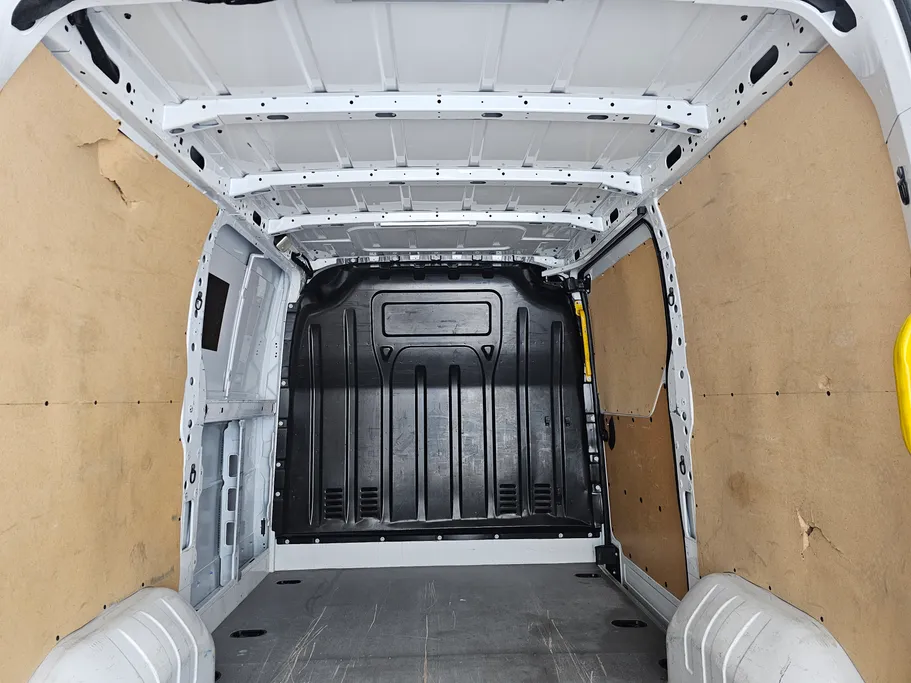 2021 Renault Master L2H2 