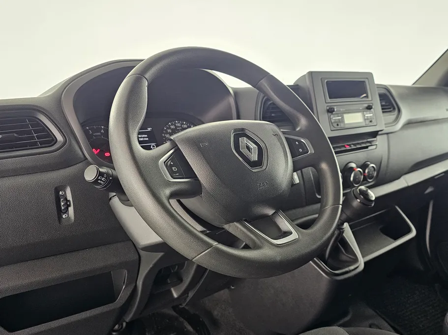 2021 Renault Master L2H2 