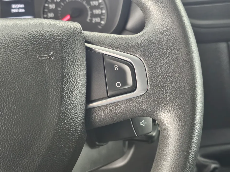 2021 Renault Master L2H2 