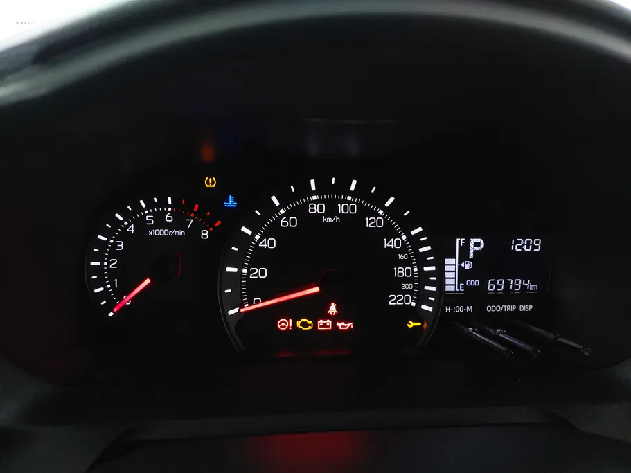 2023 Toyota Yaris  Y 