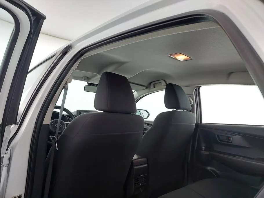 2023 Toyota Yaris  Y 