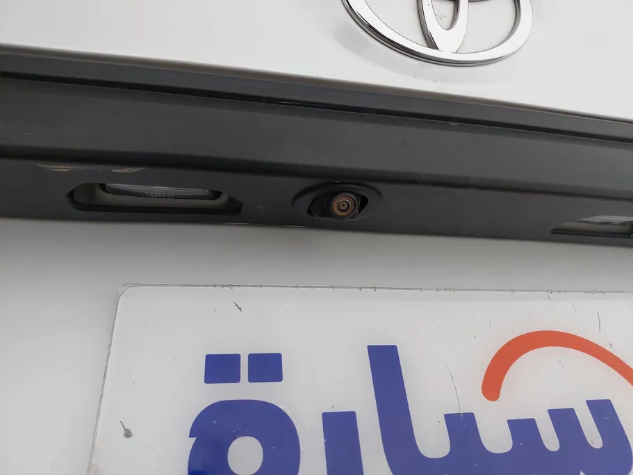 2023 Toyota Yaris  Y 