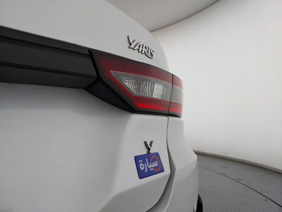 2023 Toyota Yaris  Y 