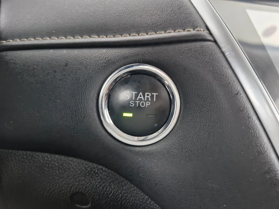 ام جي 5 COM 2023 