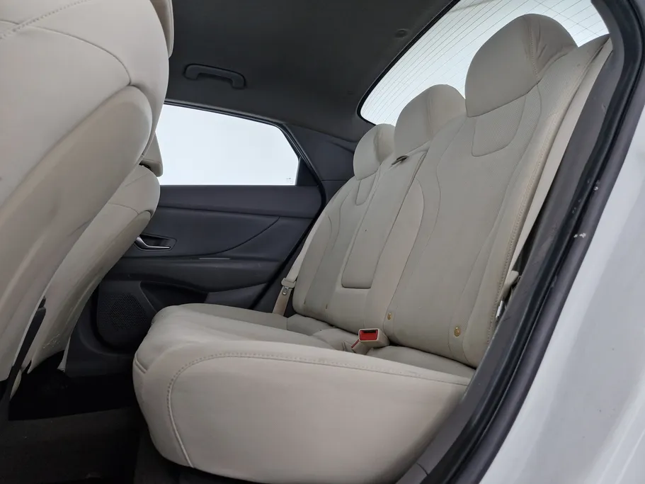 2022 Hyundai Elantra Fleet 