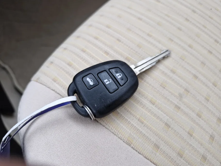 2022 Toyota Yaris  Y 