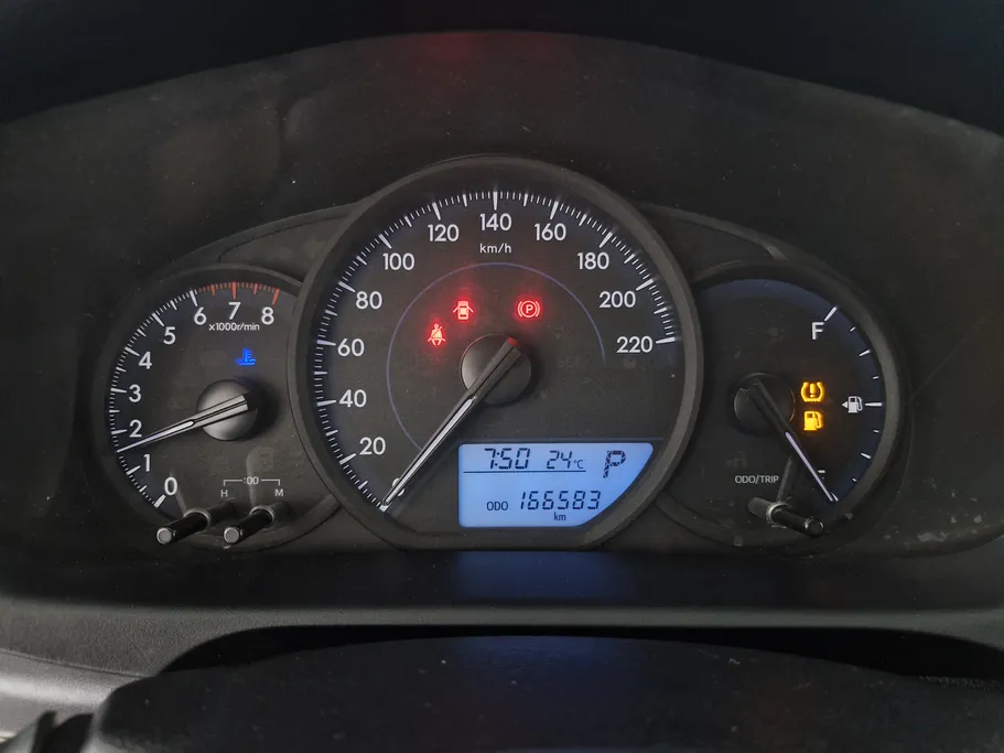 2022 Toyota Yaris  Y 