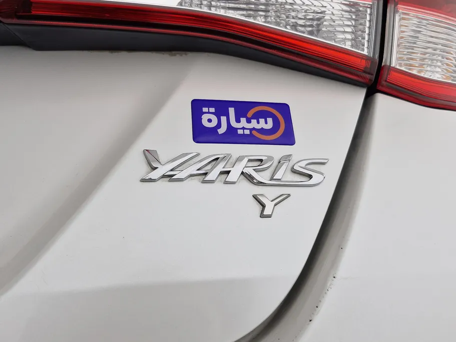 2022 Toyota Yaris  Y 