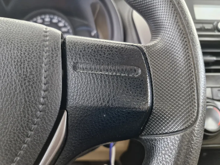 تويوتا يارس Y 2021 