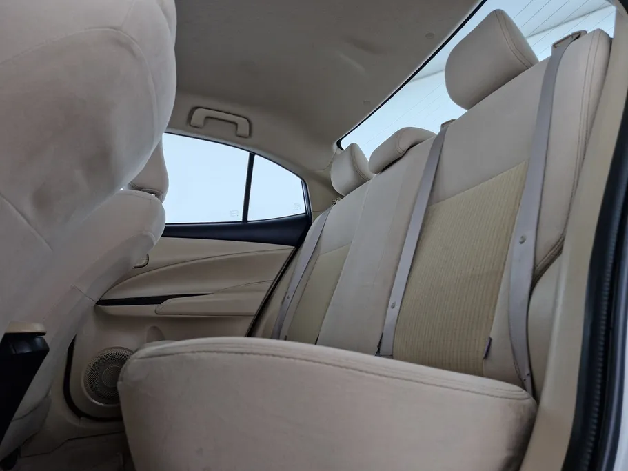 تويوتا يارس Y 2021 