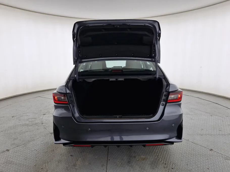 تويوتا يارس Y 2023 