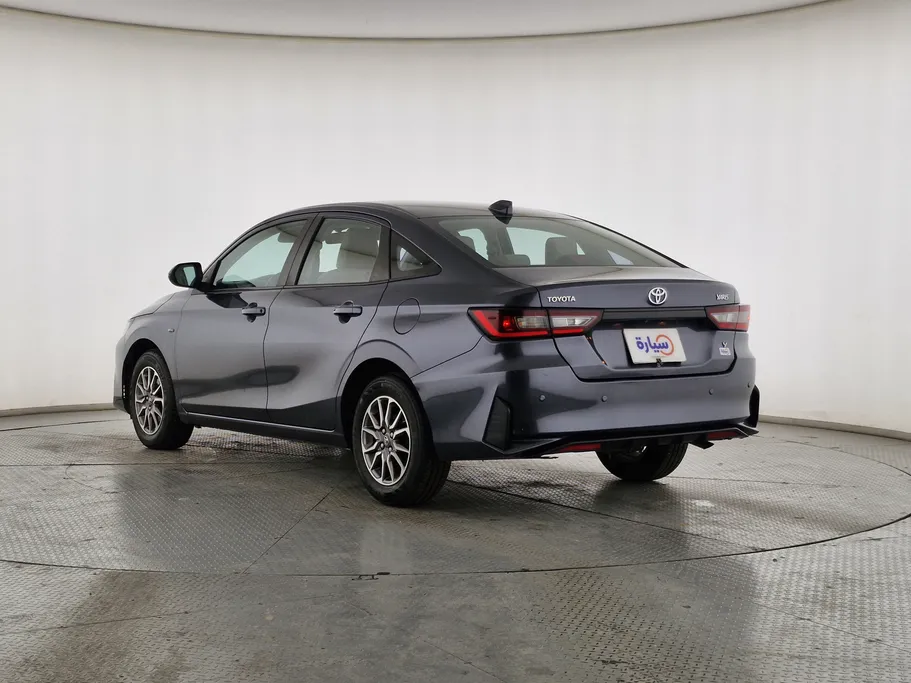 تويوتا يارس Y 2023 