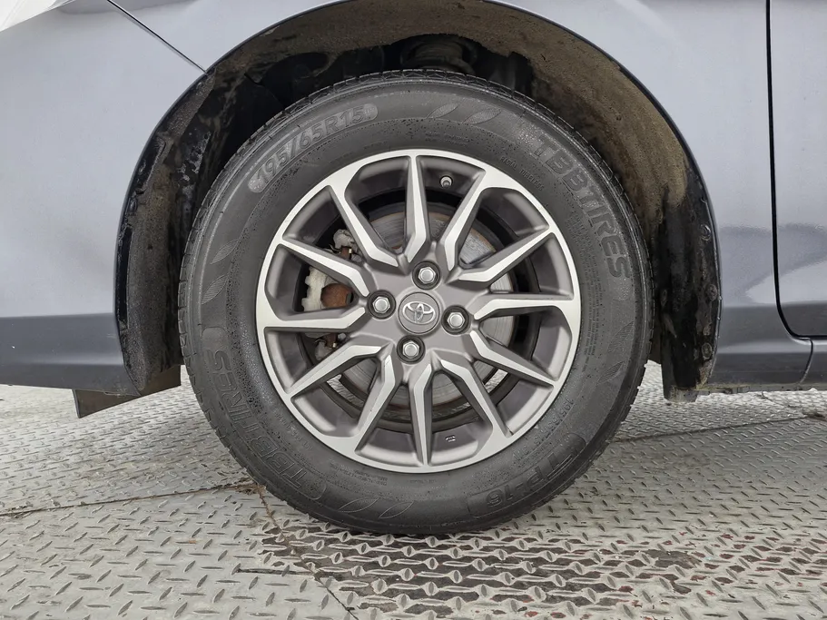 تويوتا يارس Y 2023 