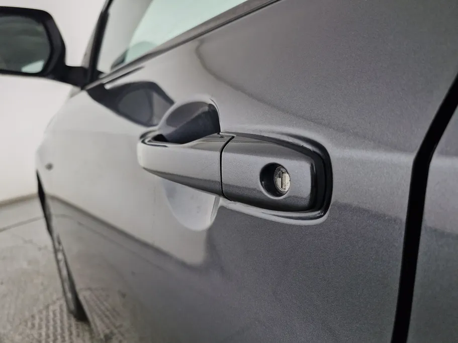 تويوتا يارس Y 2023 