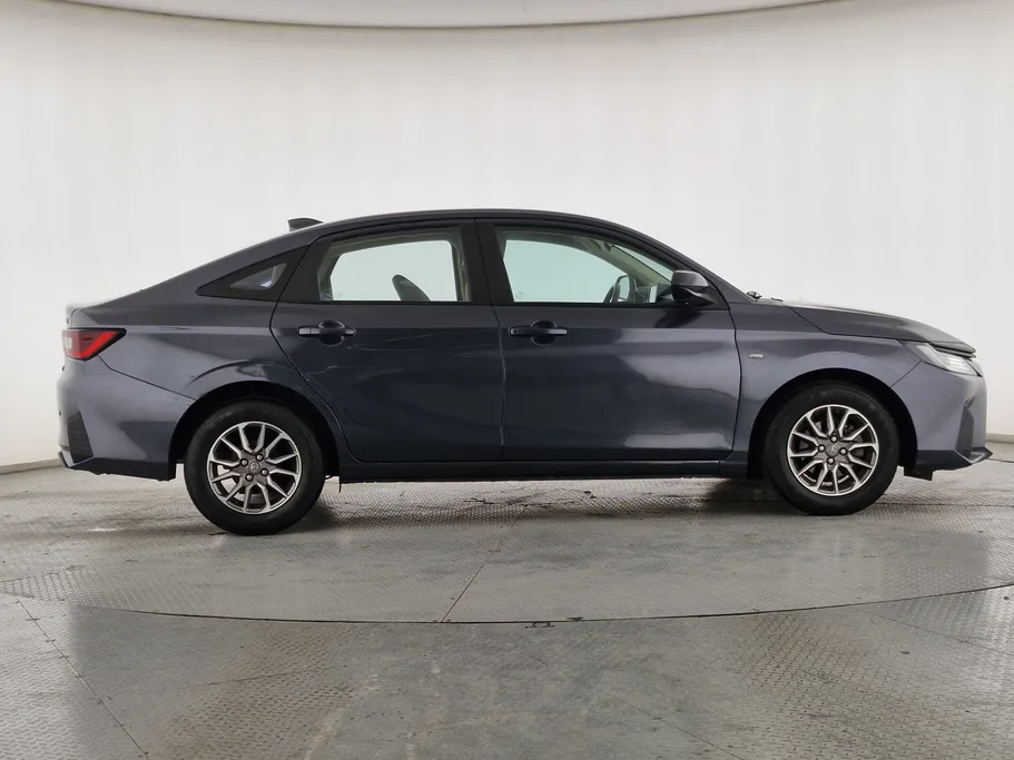 تويوتا يارس Y 2023 