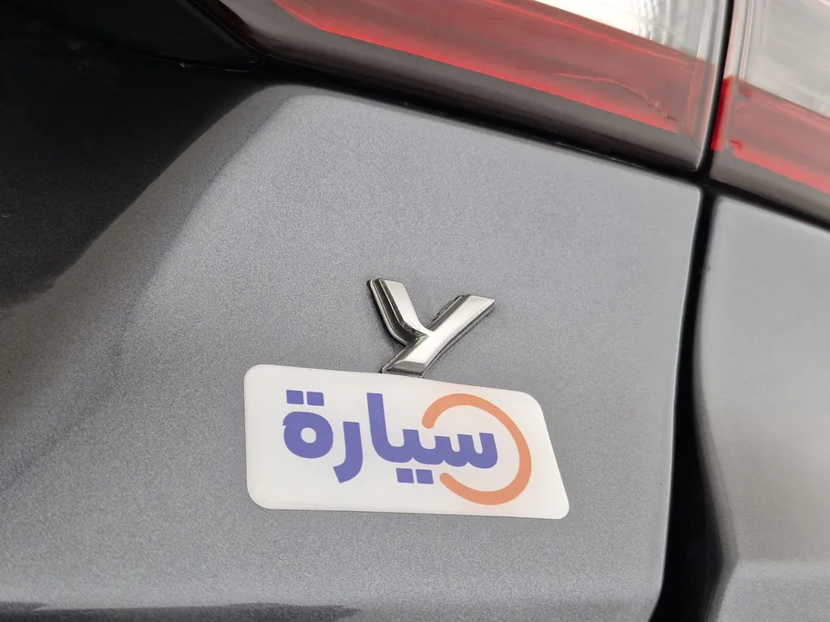 تويوتا يارس Y 2023 