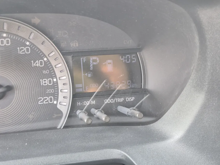 تويوتا يارس Y 2023 