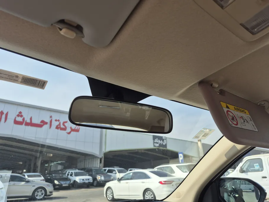 تويوتا يارس Y 2023 