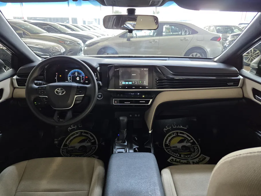 2025 Toyota Camry  E 