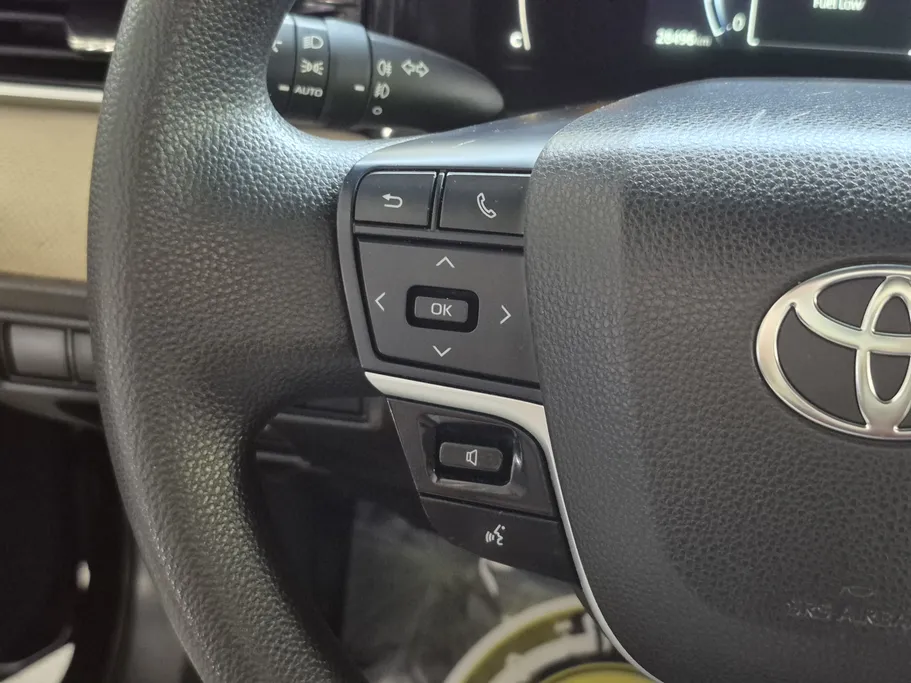 2025 Toyota Camry  E 