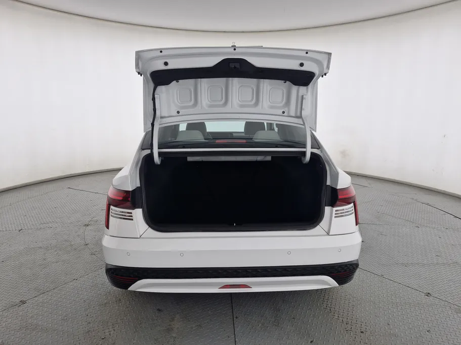 2024 Hyundai Accent Smart 