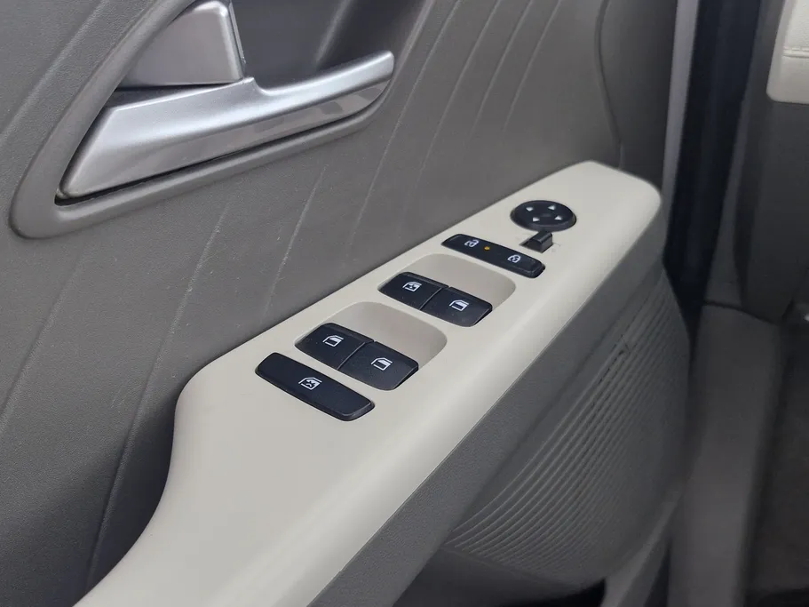 2024 Hyundai Accent Smart 