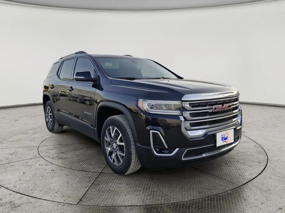 جي إم سي  اكاديا SLE 2023 