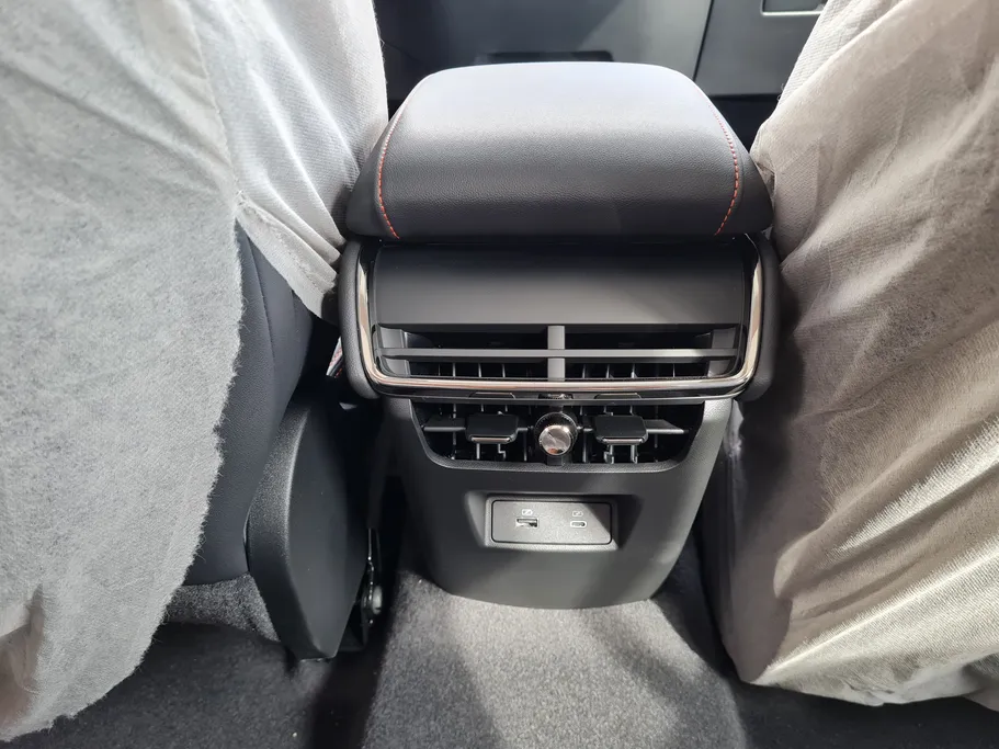 2026 Ford Taurus Titanium New Shape 