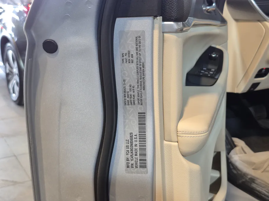 2022 Jeep Grand Cherokee ليمتد 