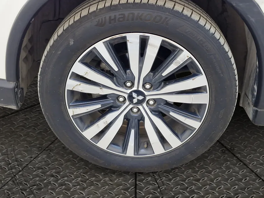 2022 Mitsubishi Outlander GLX 