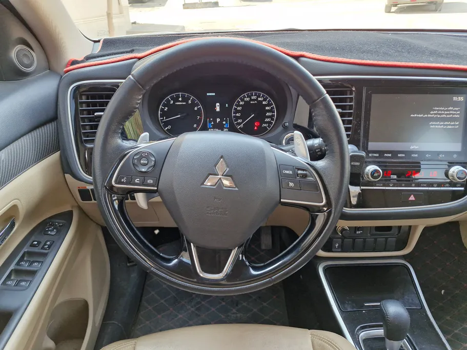 2022 Mitsubishi Outlander GLX 