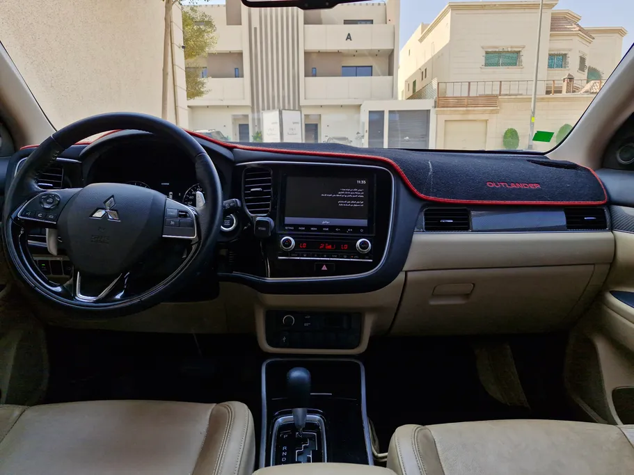 2022 Mitsubishi Outlander GLX 