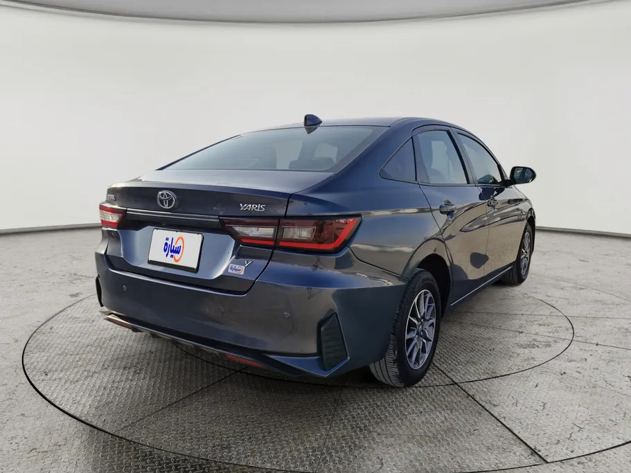 2023 Toyota Yaris  Y 