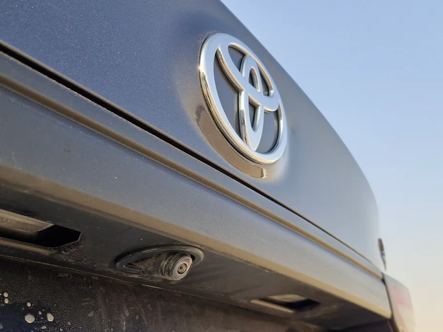 2023 Toyota Yaris  Y 