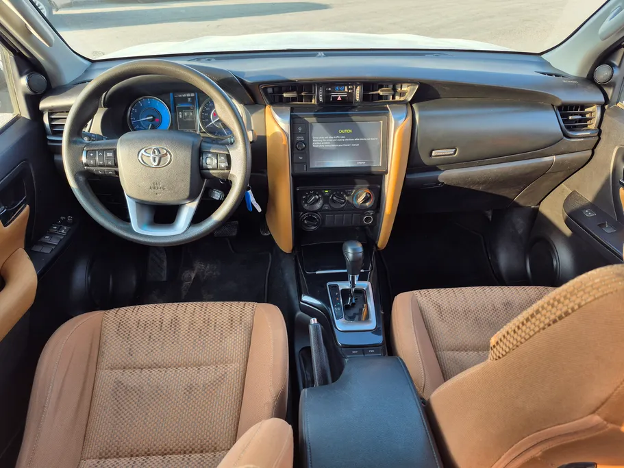 تويوتا فورتشنر GX 2023 