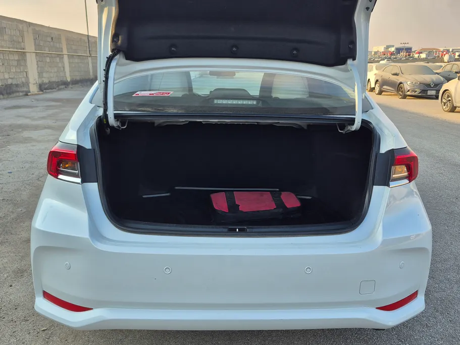 تويوتا كورولا XLI 2023 