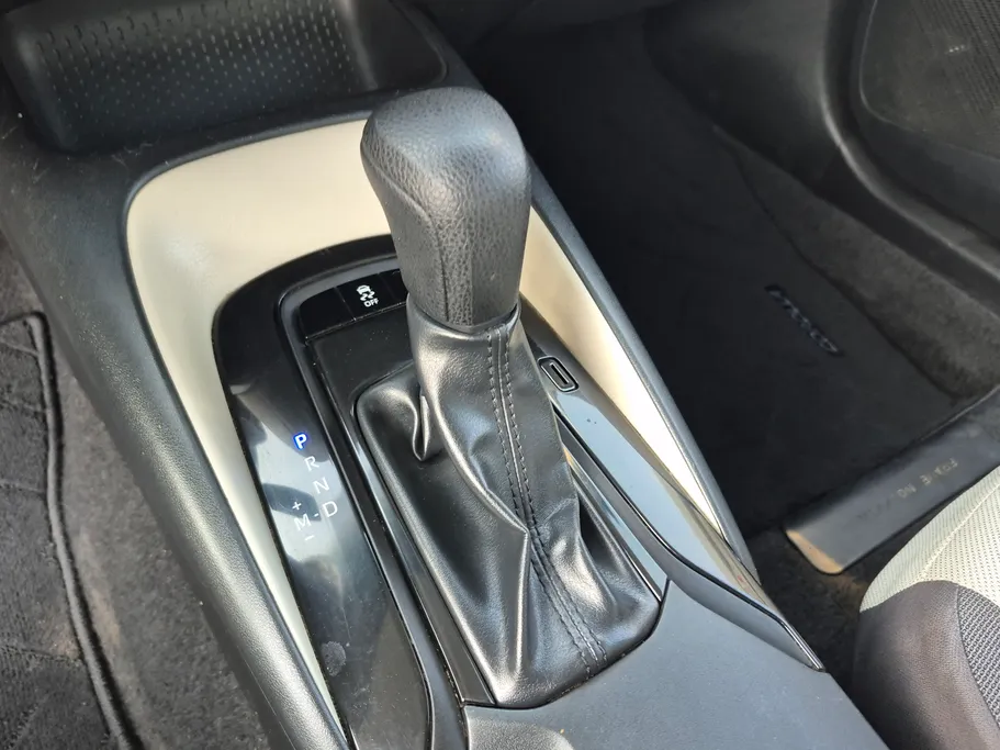 تويوتا كورولا XLI 2023 