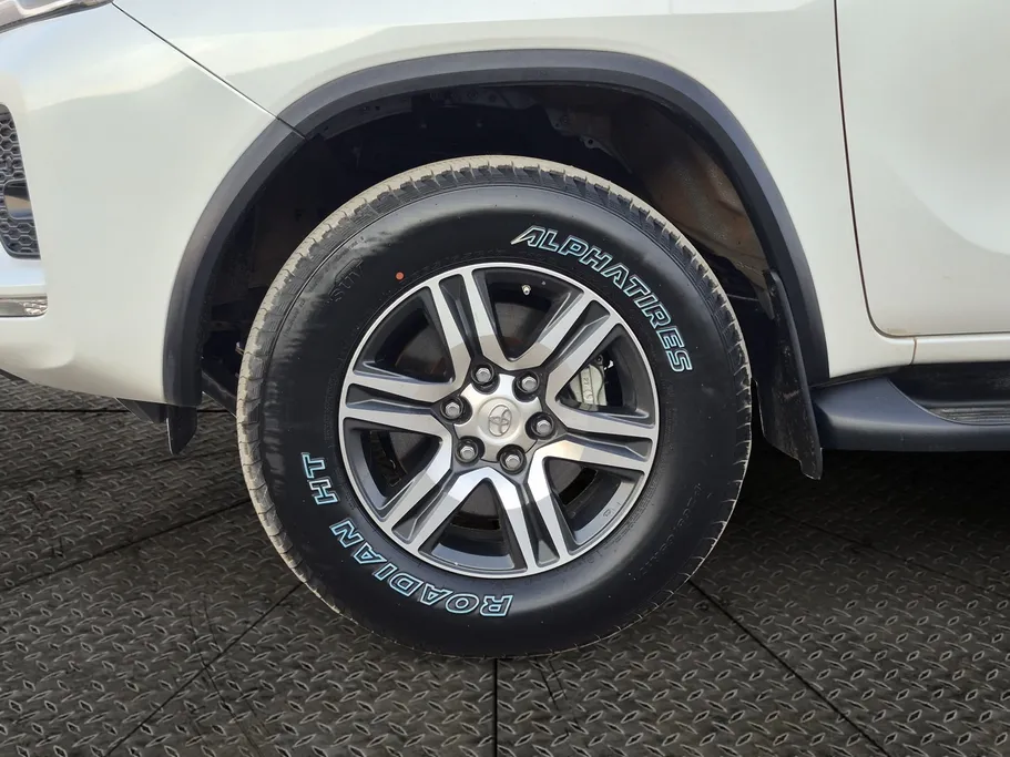 تويوتا فورتشنر VX 2024 