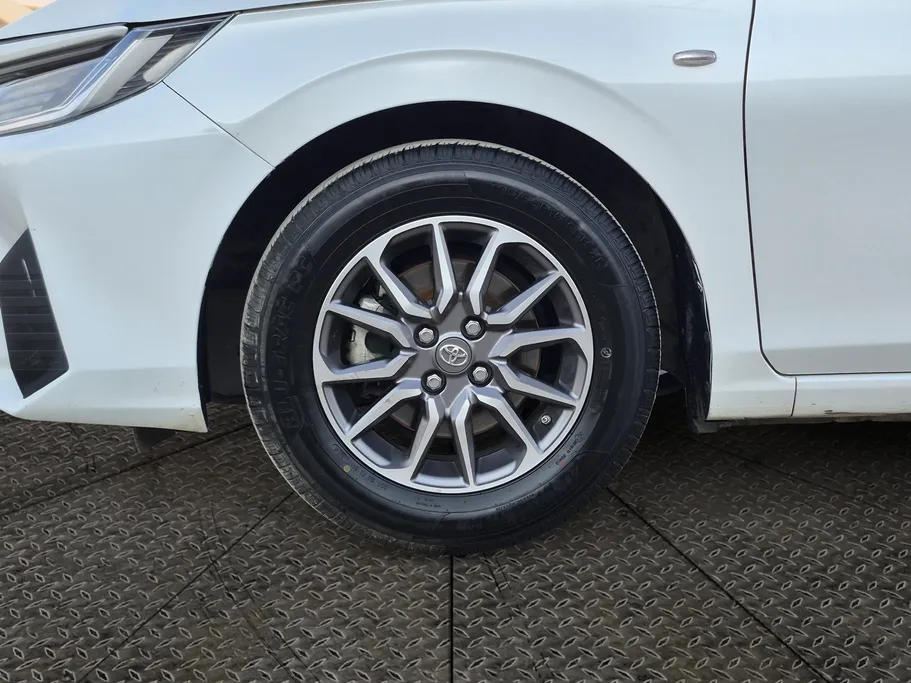 تويوتا يارس Y 2023 