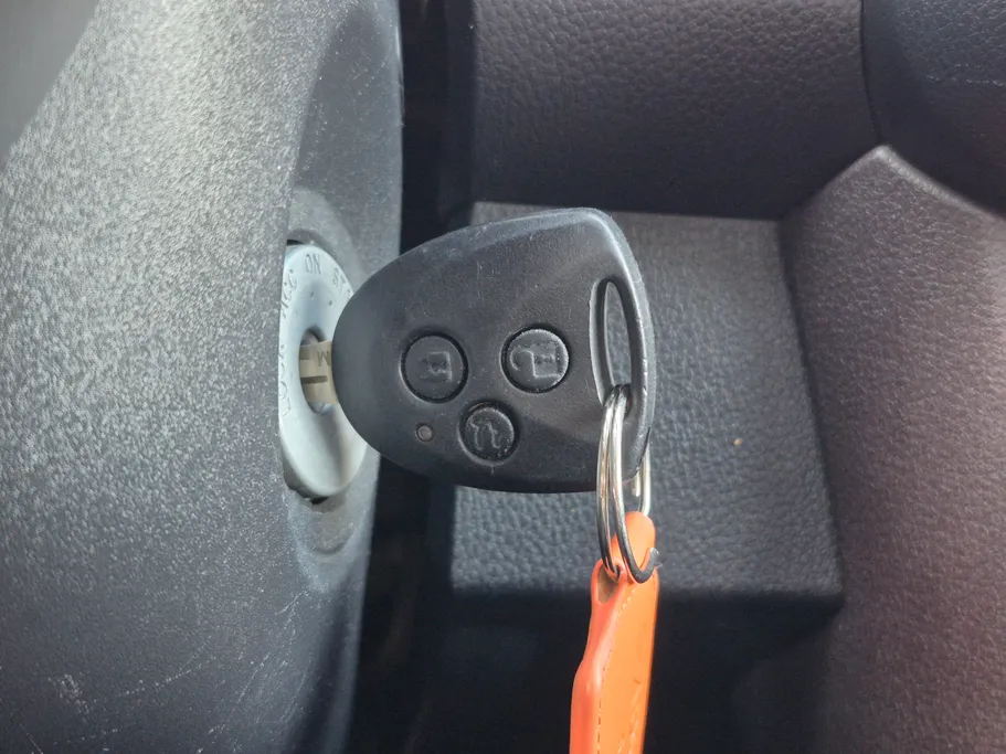 تويوتا يارس Y 2023 