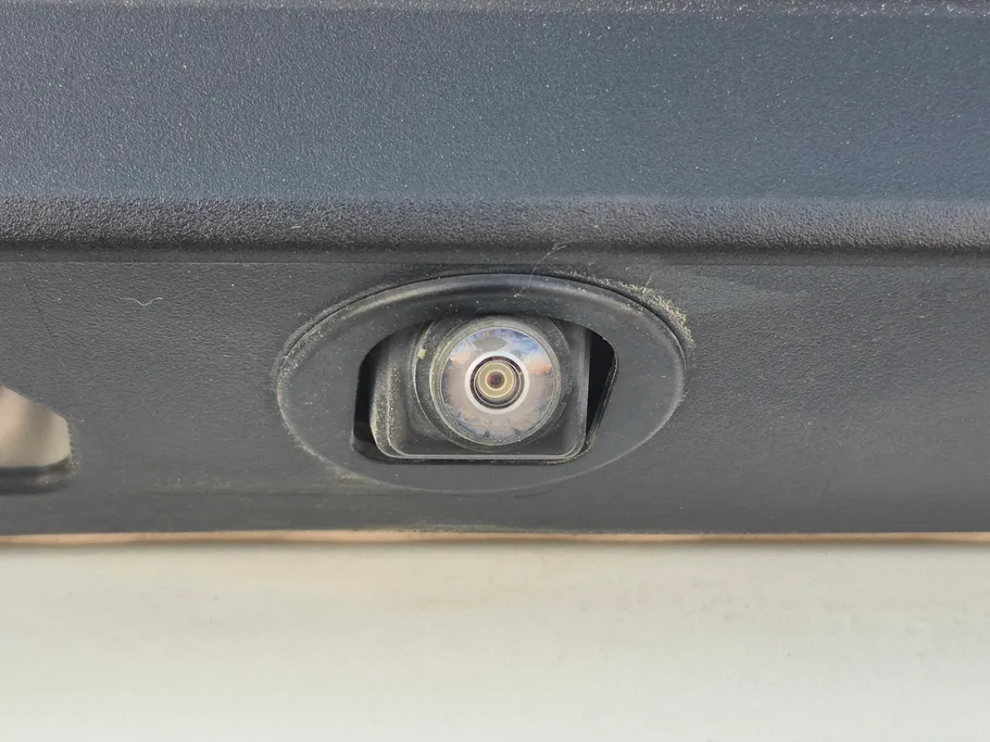 تويوتا يارس Y 2023 