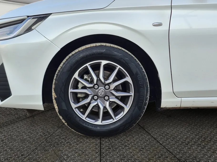 تويوتا يارس Y 2024 