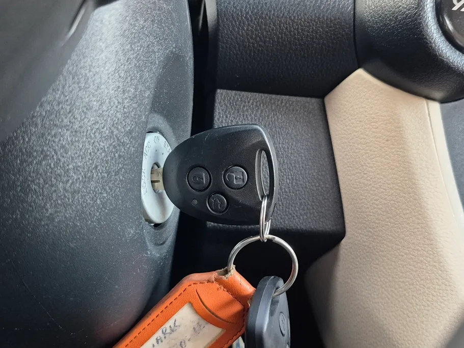 تويوتا يارس Y 2024 