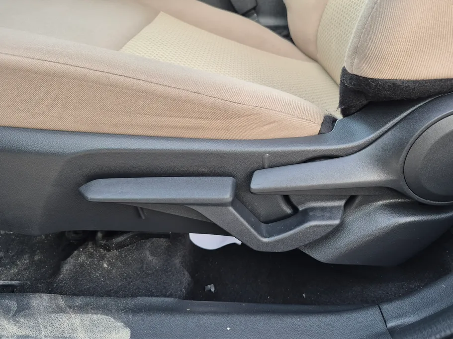 تويوتا يارس Y 2024 