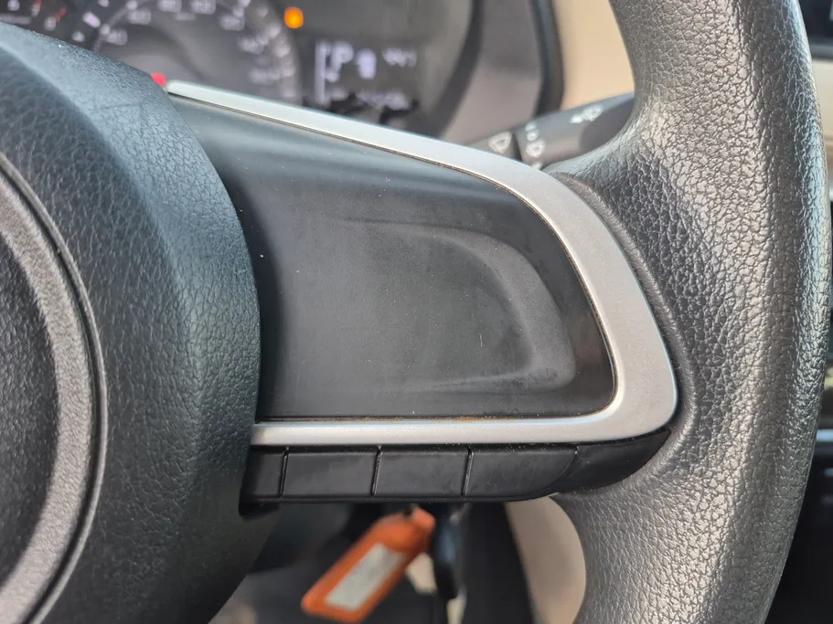 تويوتا يارس Y 2024 