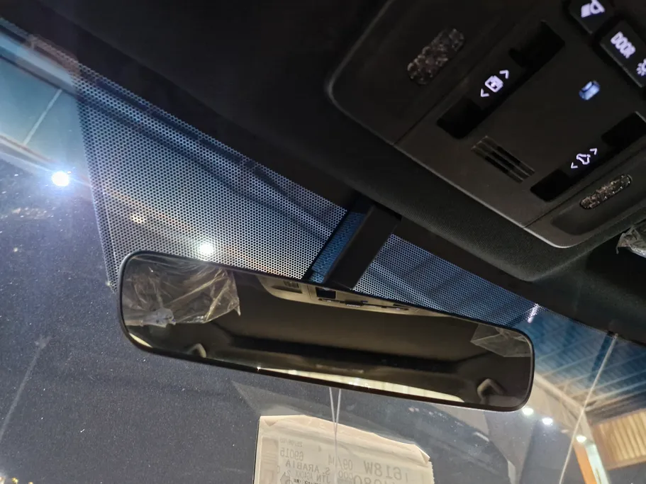 تويوتا كامري LE HEV 2025 