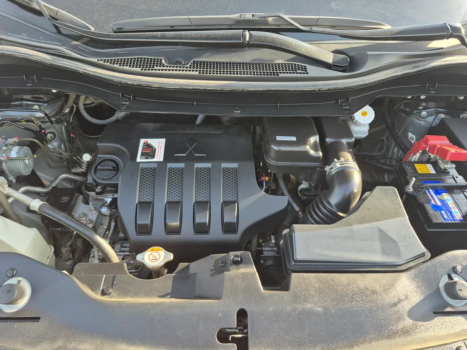 ميتسوبيشي إكسباندر HL 2023 