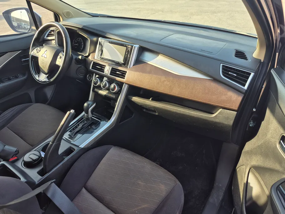 ميتسوبيشي إكسباندر HL 2023 