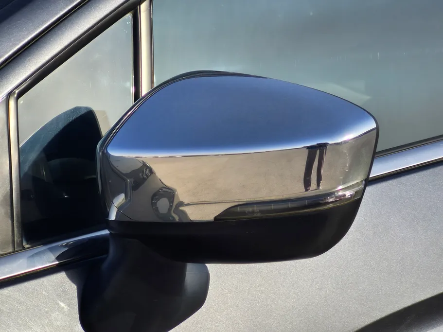 ميتسوبيشي إكسباندر HL 2023 